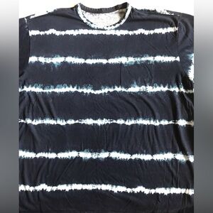 Old Navy Navy and White Tie-Dye Men's Shirt